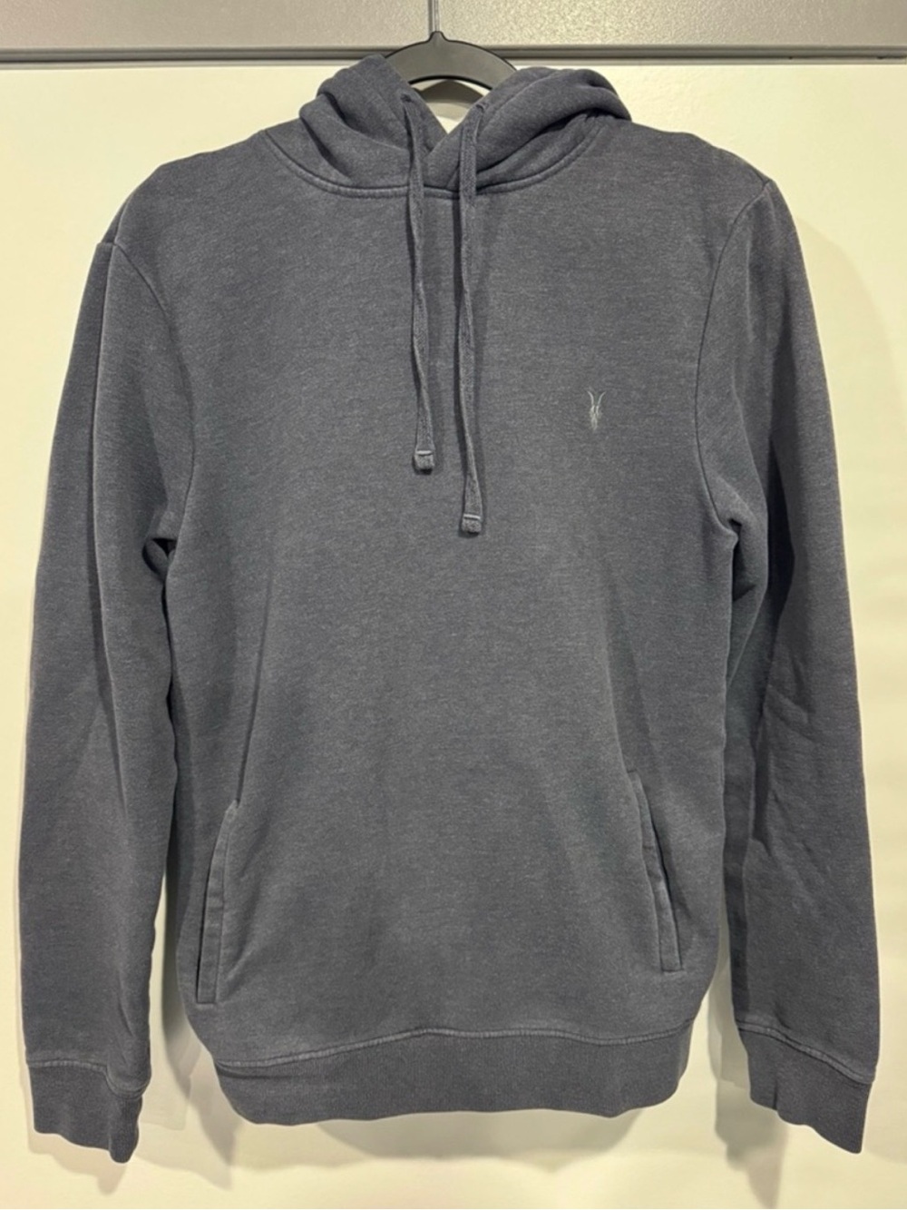 All Saints Men’s Raven Pullover Hoodie, Mens Small, Carter Grey, Excellent
